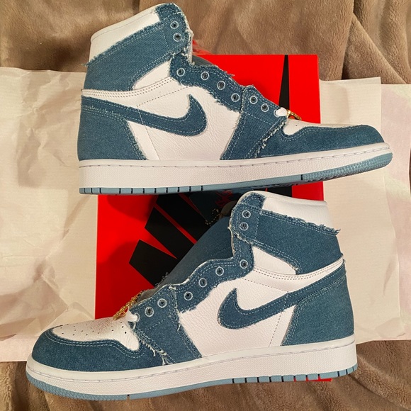 Air Jordan 1 Retro High OG (Denim) - Picture 2 of 12